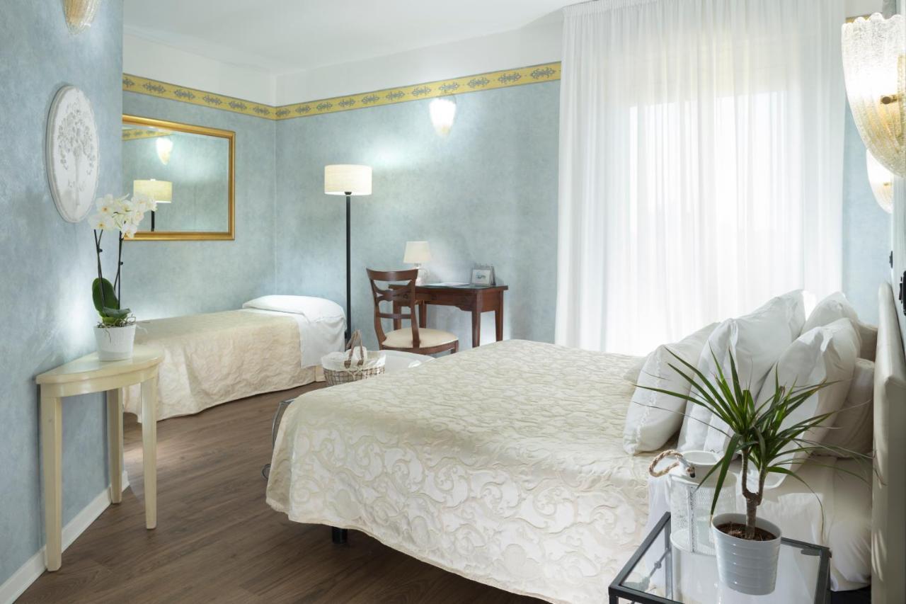 Hotel Apollo Риччоне Экстерьер фото